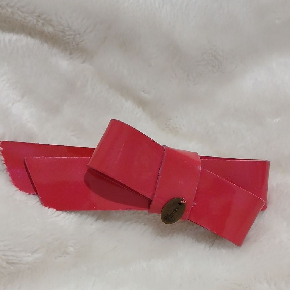 Elegant Pink Bow Hair Clip